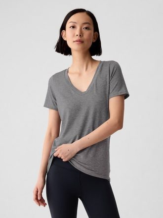 GapFit Breathe V Yaka Tişört