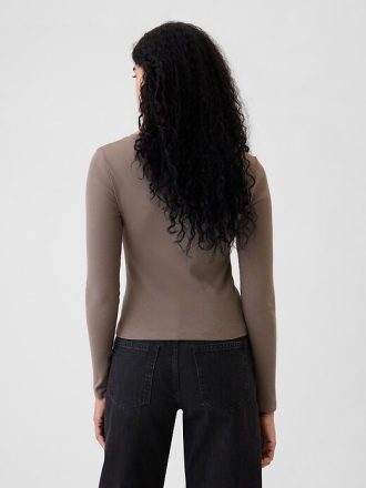 Modern Kaburga Kesim Tişört